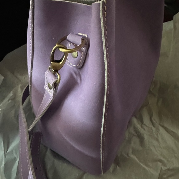 New Portland Leather Butterfly 🦄 Chalk 🦄 - Picture 5 of 6